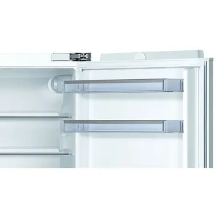Встраиваемый однокамерный холодильник Bosch KUR15A50