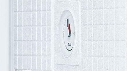 Встраиваемая морозильная камера Bosch GUD 15A50 RU